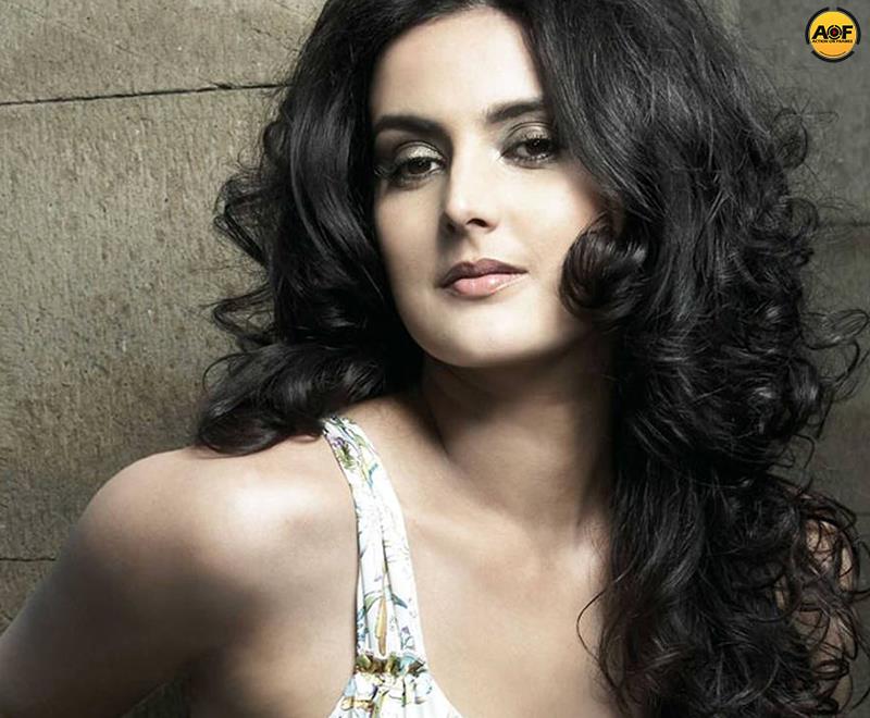 Tulip Joshi	