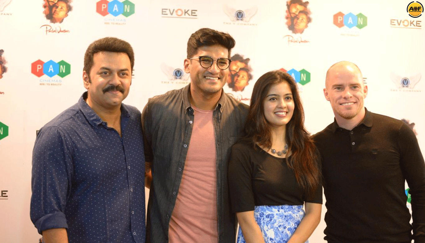  Vijay Yesudas’s Padai veeran preview show held at Kochi