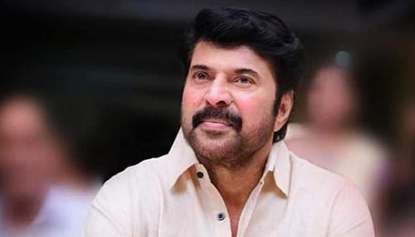 Amazing! Mammootty gives free flight passes to returnees from abroad 