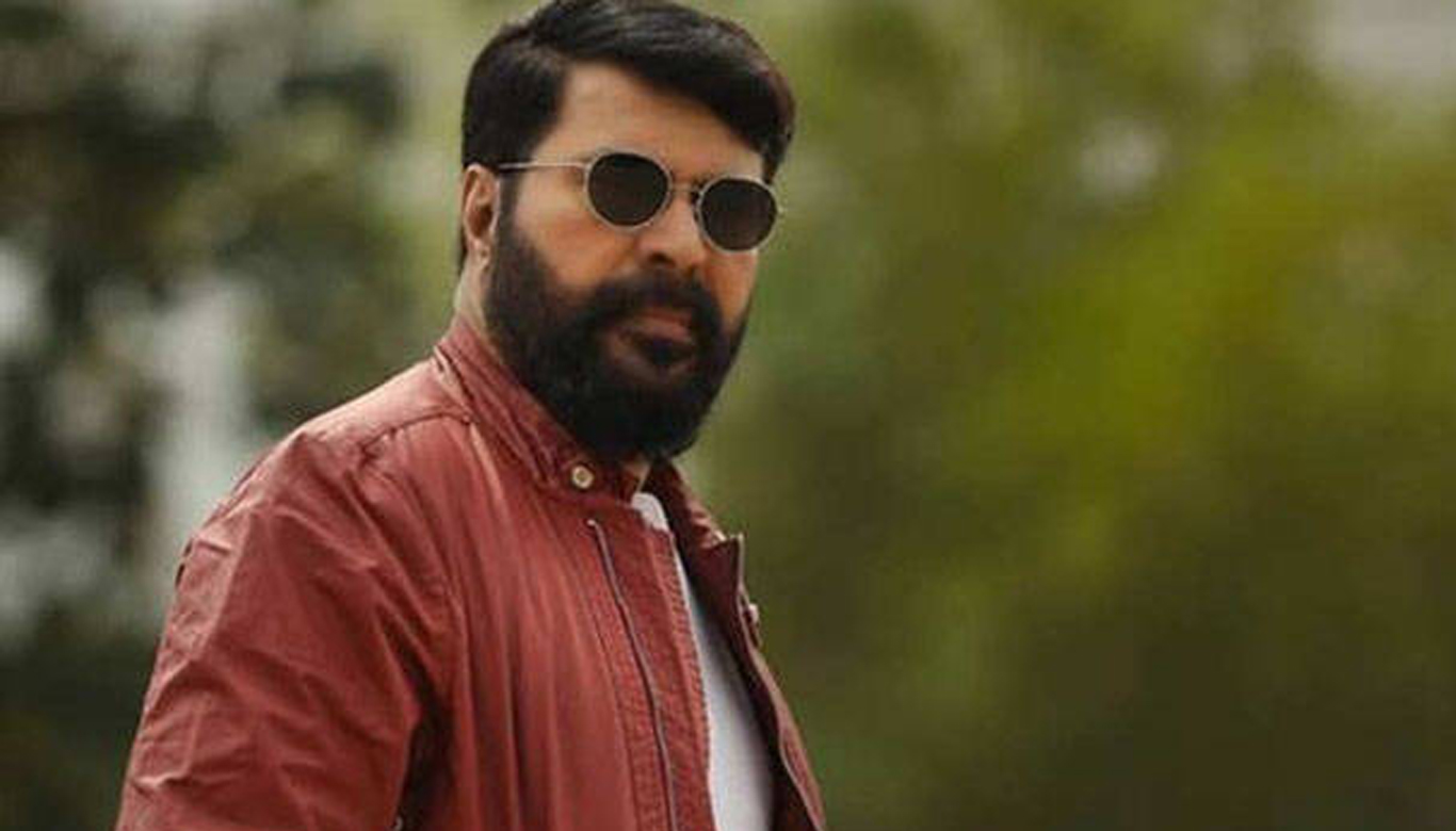 Mammootty's costume designer reveals story behind the star's viral printed  shirts, Lifestyle Fashion